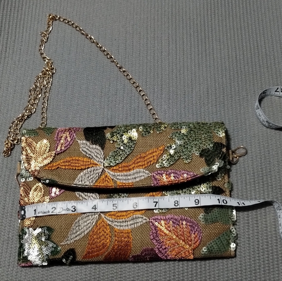 & Other Stories Multicolor Floral Sequin Clutch - Picture 4 of 7